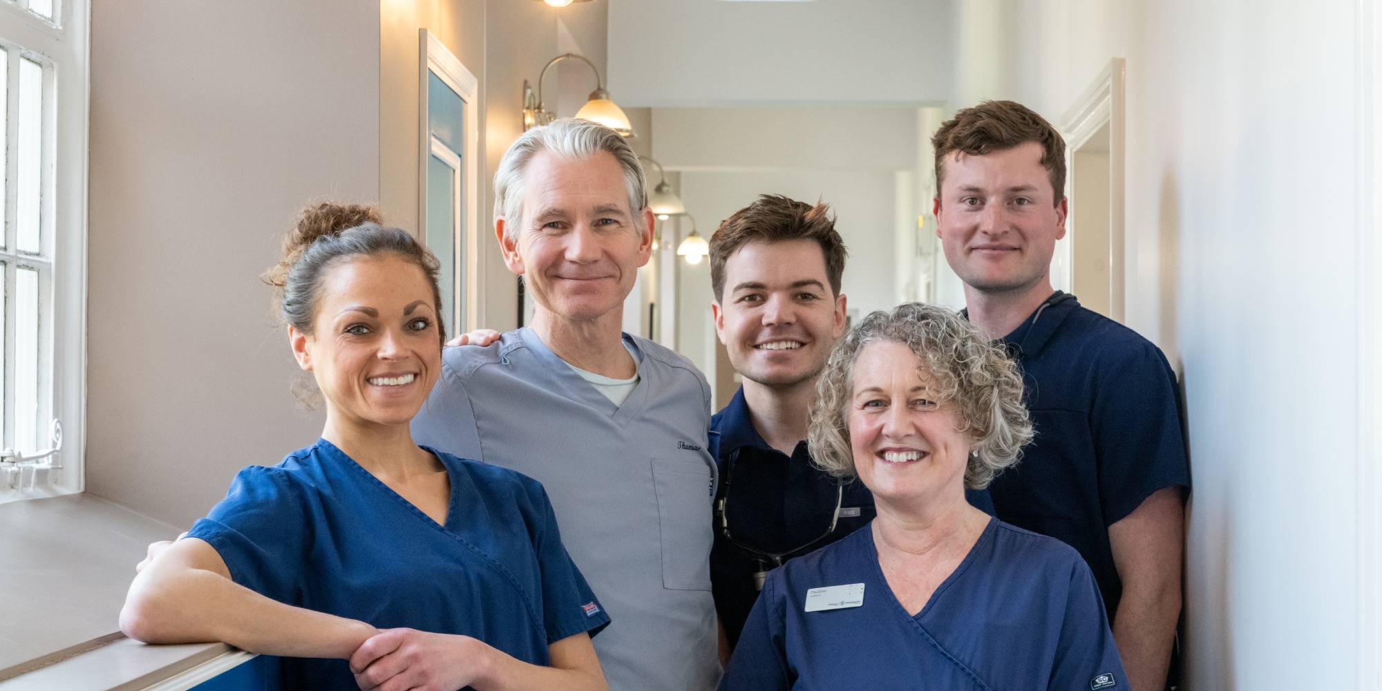 Esthetique22_Team_Pro (2) Meet the team
